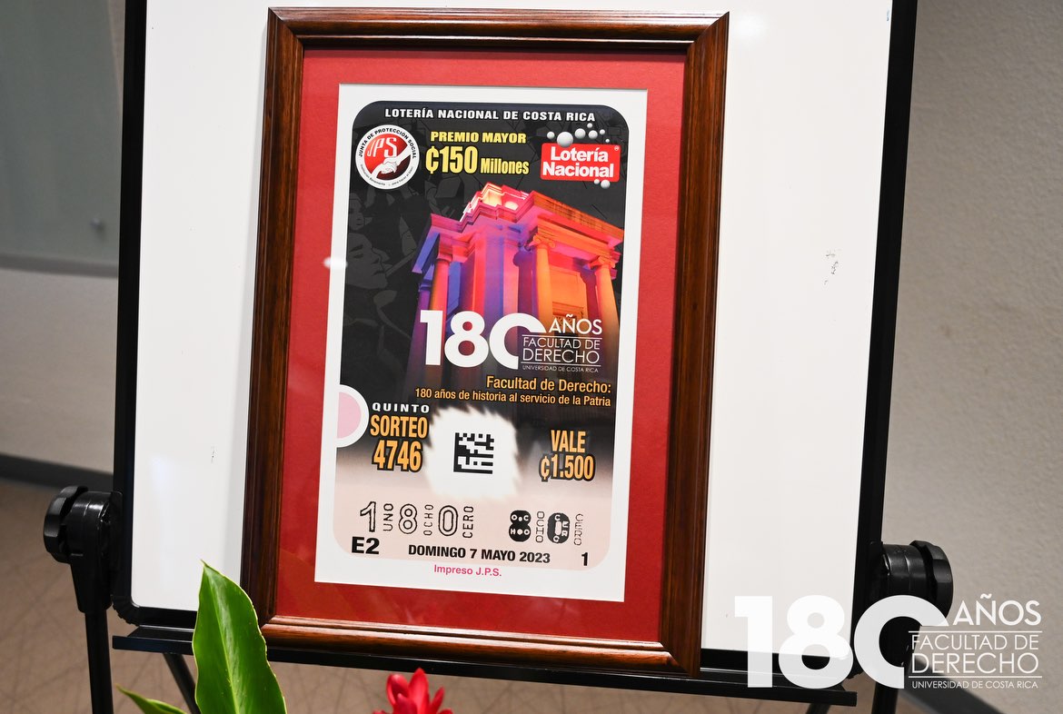 Entrega de billete de loteria