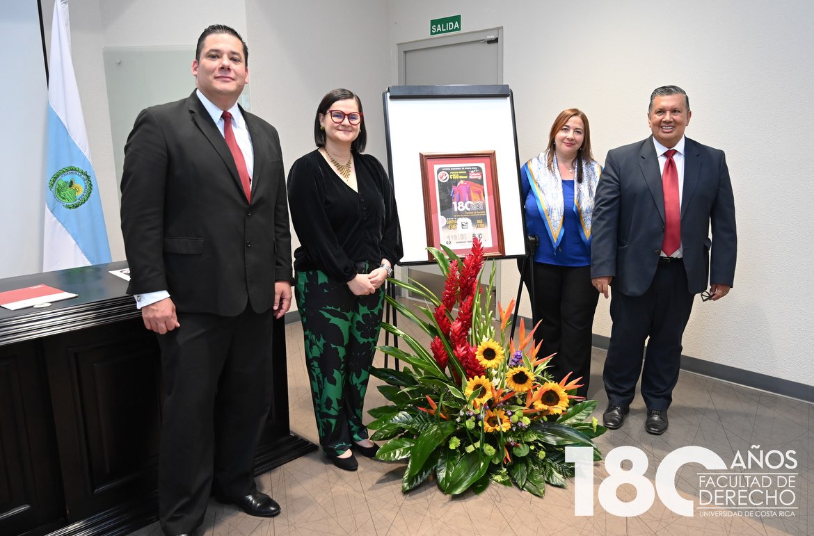 Entrega de billete de loteria